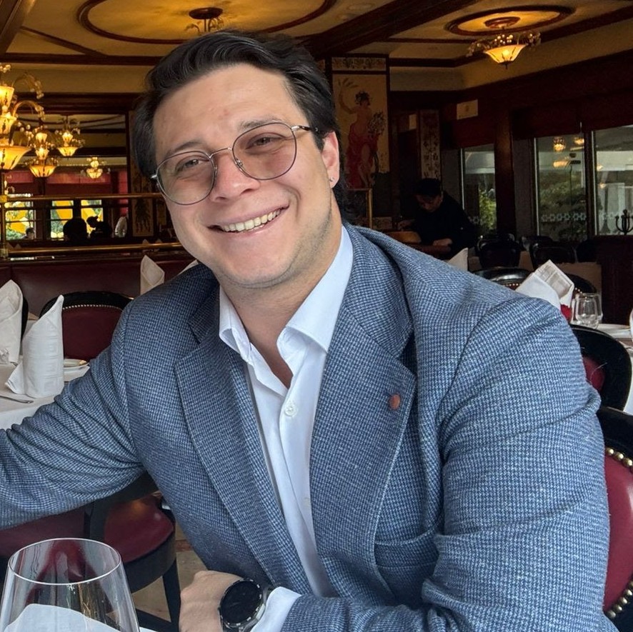 Roberto Tavitas
